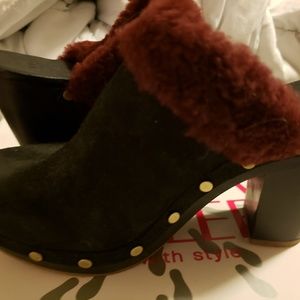 Ugg Mules